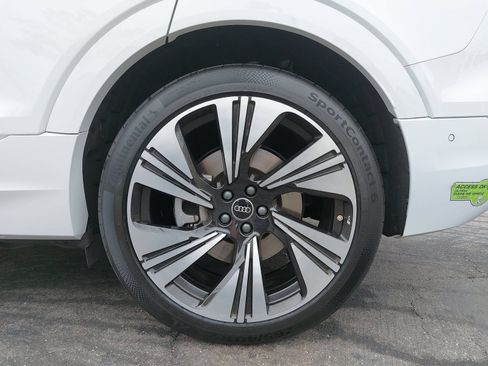 Used 2024 Audi Q8 e-tron Prestige w/ Prestige Package AWD/4WD image 37