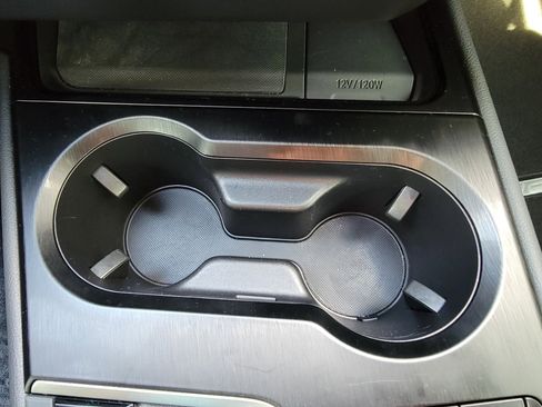 Used 2019 Lexus UX 200 F Sport image 40