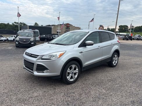 Used 2013 Ford Escape SE FWD image 3