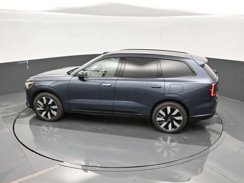 New 2025 Volvo EX90 Ultra AWD/4WD image 25