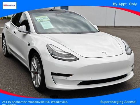 Used 2019 Tesla Model 3 Mid Range image 1