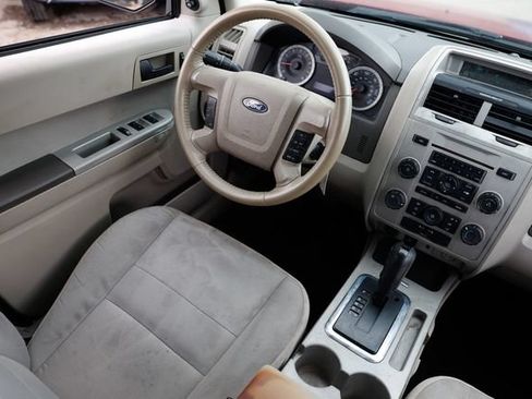 Used 2012 Ford Escape XLT FWD image 23