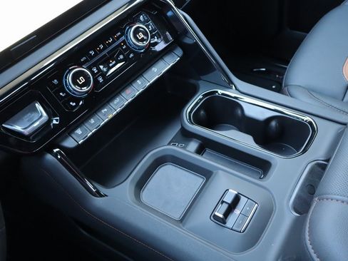 New 2026 GMC Sierra 1500 SLT w/ SLT Premium Plus Package image 20