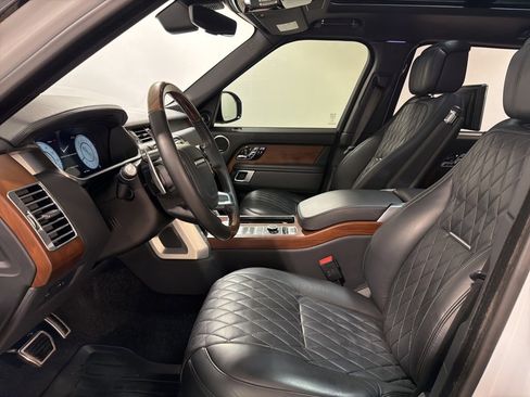 Used 2020 Land Rover Range Rover SV Autobiography Dynamic image 11
