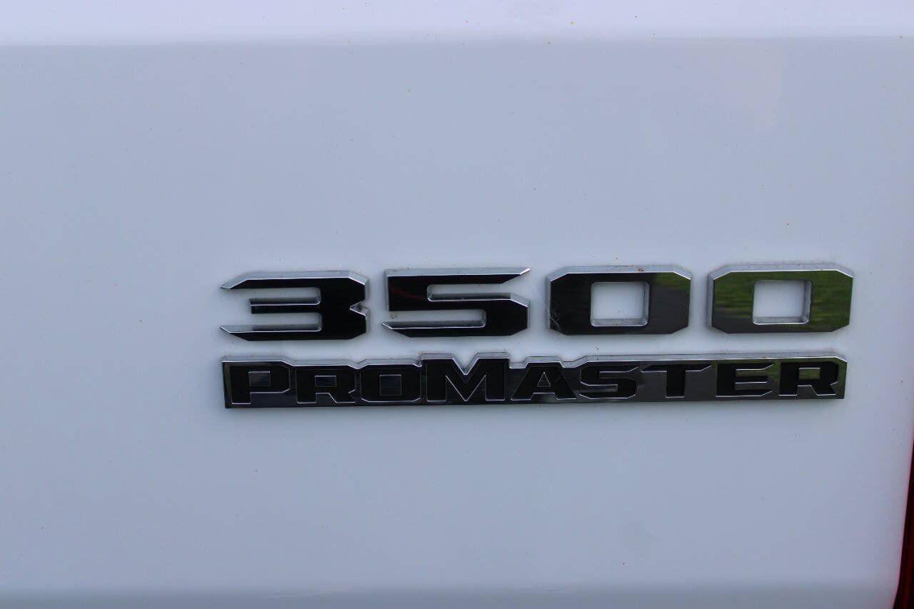 Used 2025 RAM ProMaster 3500 w/ Convenience Group FWD image 8