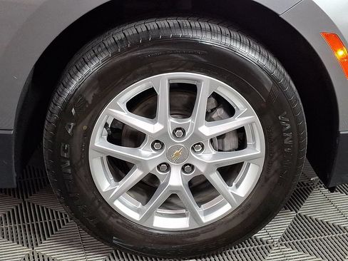 Used 2024 Chevrolet Equinox LT AWD/4WD image 11