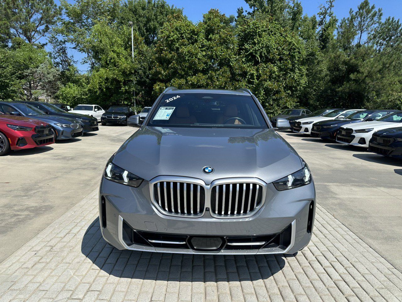 Used 2024 BMW X5 sDrive40i w/ Parking Assistance Package RWD image 10