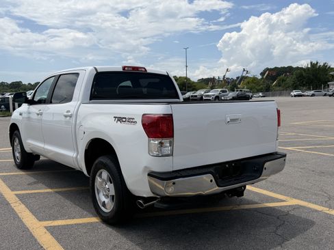 Used 2012 Toyota Tundra Limited w/ Memory Pkg AWD/4WD image 10