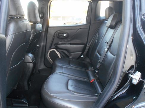 Used 2016 Jeep Renegade Limited AWD/4WD image 7