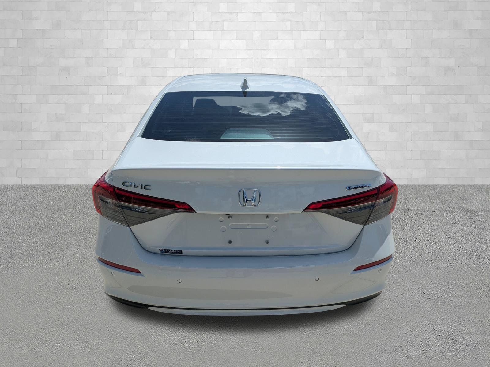 Used 2023 Honda Civic Touring image 3