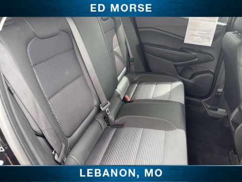 Certified 2025 Chevrolet Trax LT w/ LT Convenience Package FWD image 24
