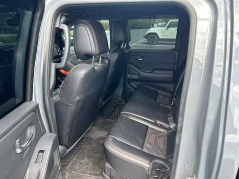 Used 2025 Nissan Frontier PRO-4X w/ Pro Premium Package AWD/4WD image 11