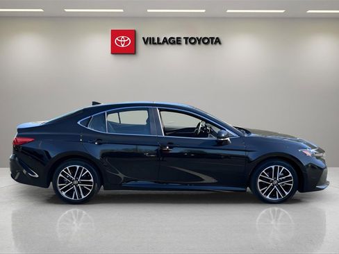 Certified 2025 Toyota Camry XLE image 6