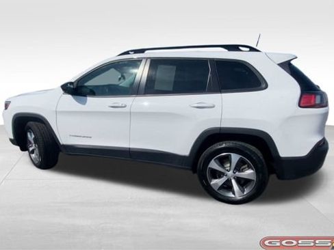 Used 2022 Jeep Cherokee Limited w/ Mopar Interior Package AWD/4WD image 7
