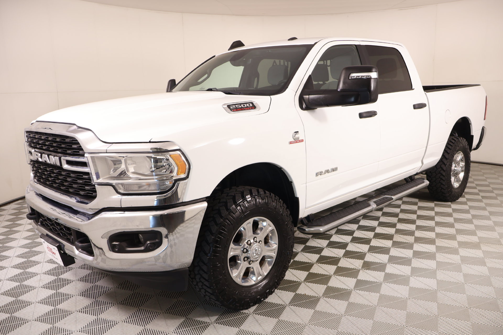 Used 2023 RAM 2500 Big Horn w/ Level 1 Equipment Group AWD/4WD image 9