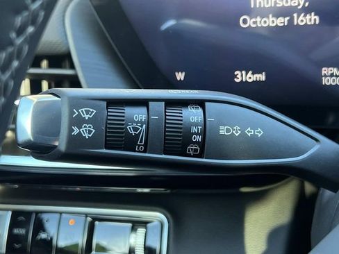 New 2025 Buick Envision Preferred image 27