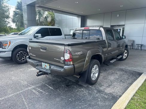 Used 2013 Toyota Tacoma PreRunner w/ TRD Sport Pkg RWD image 3