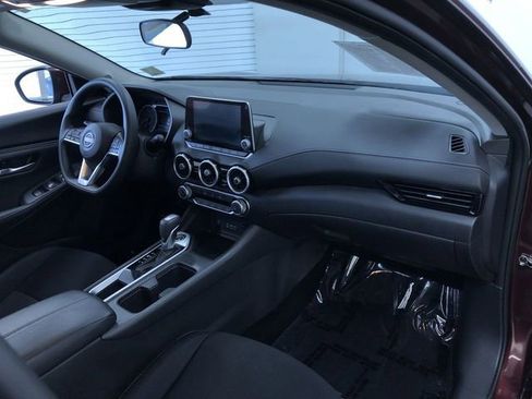 Used 2025 Nissan Sentra SV image 23