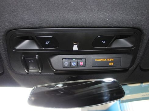 Used 2022 Chevrolet Camaro SS RWD image 20