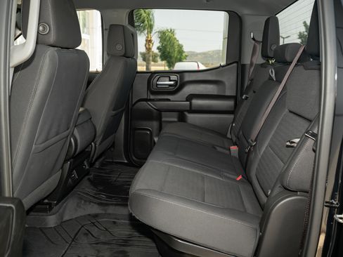 Used 2023 Chevrolet Silverado 1500 Custom image 35