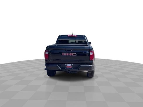 New 2025 GMC Canyon Denali w/ LPO, Denali Black Edition image 7