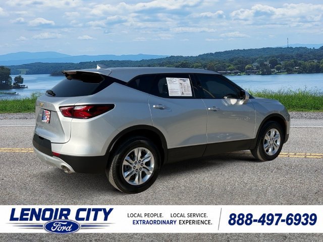 Used 2021 Chevrolet Blazer LT AWD/4WD image 3