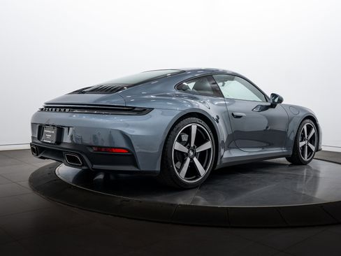 Certified 2025 Porsche 911 Carrera image 7