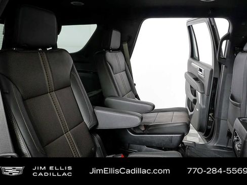 Used 2025 Chevrolet Tahoe High Country RWD image 22