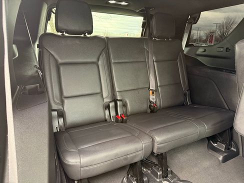 Used 2022 Chevrolet Tahoe LT w/ Luxury Package AWD/4WD image 29