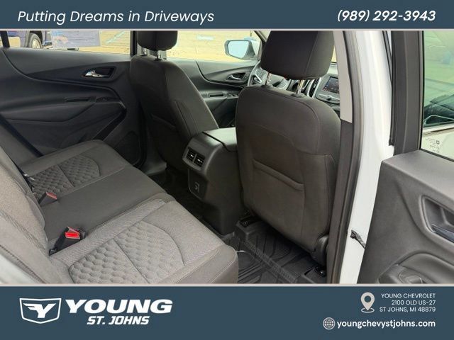 Used 2020 Chevrolet Equinox LT w/ Driver Convenience Package FWD image 32