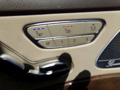 Used 2014 Mercedes-Benz S 550 Sedan image 51
