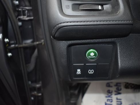 Used 2021 Honda HR-V Sport image 15