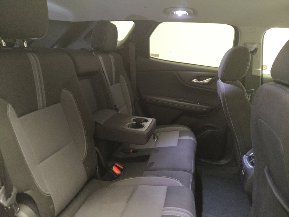 Used 2025 Chevrolet Blazer LT AWD/4WD image 19