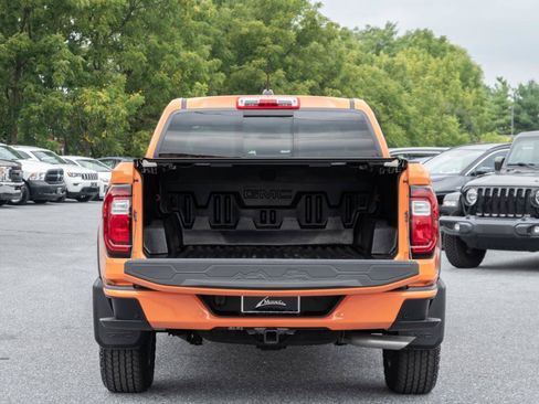 Used 2026 GMC Canyon AT4 w/ AT4 Premium Package AWD/4WD image 13