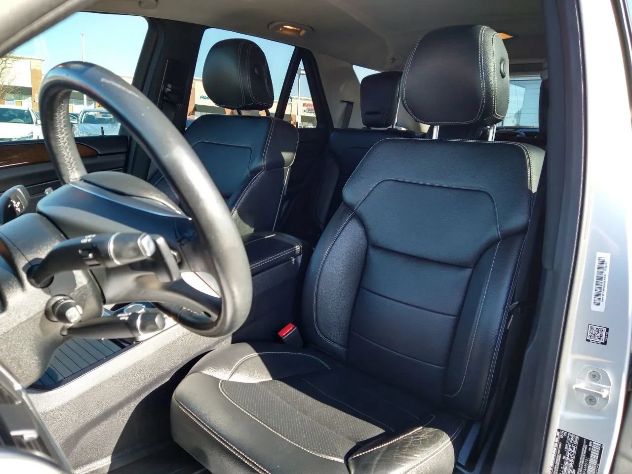Used 2015 Mercedes-Benz ML 350 4MATIC image 23