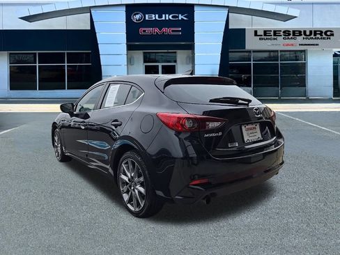 Used 2018 MAZDA MAZDA3 Touring image 5