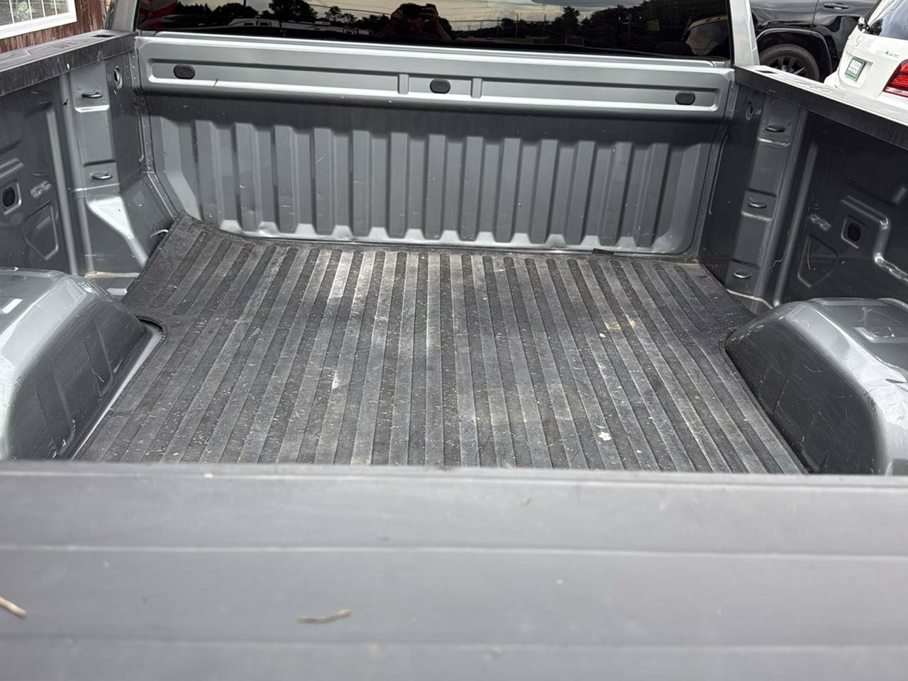 Used 2025 GMC Sierra 1500 Elevation AWD/4WD image 17
