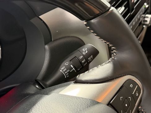 Used 2023 Lexus GX 460 Premium AWD/4WD image 18