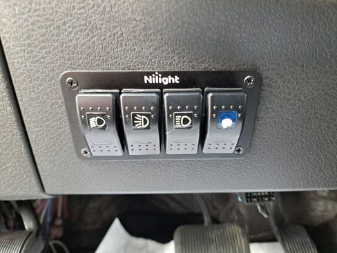 Used 2014 Ford F150 Lariat w/ Equipment Group 501A Mid image 37