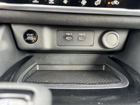 Certified 2025 Nissan Rogue SV AWD/4WD image 8