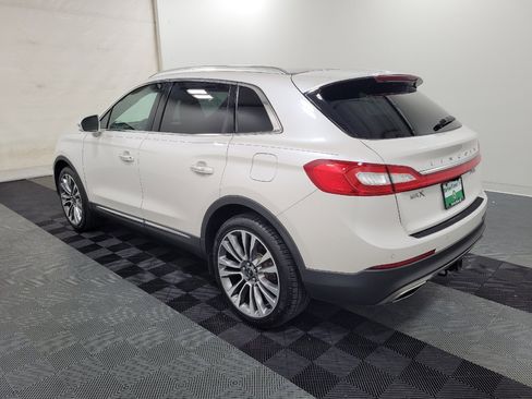 Used 2016 Lincoln MKX Reserve AWD/4WD image 3