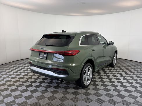 Used 2025 Audi Q5 Premium Plus w/ Premium Plus image 9