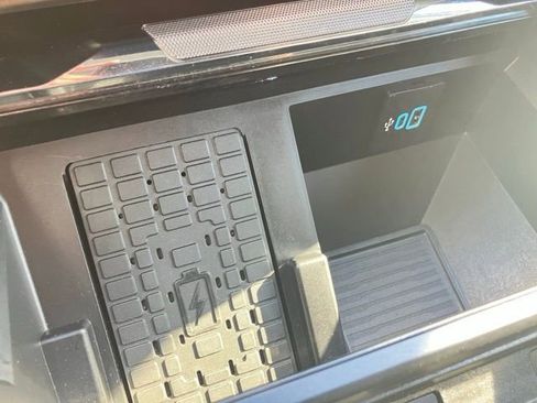 Used 2024 Ford F250 Lariat w/ Lariat Ultimate Package image 34