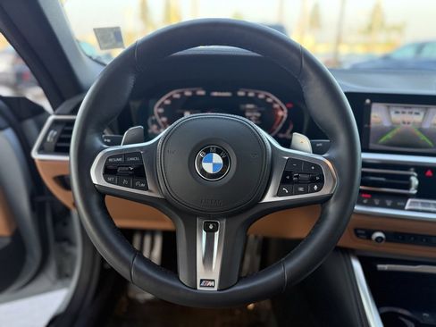 Used 2023 BMW M440i Convertible w/ Premium Package image 19