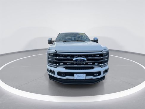 Used 2024 Ford F350 Platinum image 3