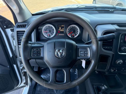 Used 2017 RAM 3500 Tradesman w/ Chrome Appearance Group image 12