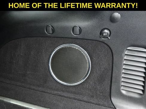 Used 2012 Jeep Grand Cherokee Overland Summit image 42