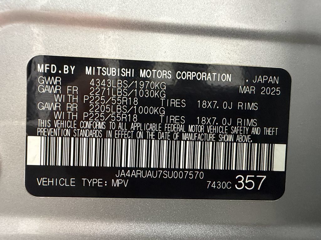Used 2025 Mitsubishi Outlander Sport SE AWD/4WD image 25