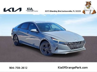 Used 2023 Hyundai Elantra SEL