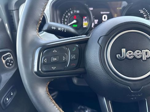 Used 2024 Jeep Wrangler Unlimited w/ Convenience Group AWD/4WD image 13